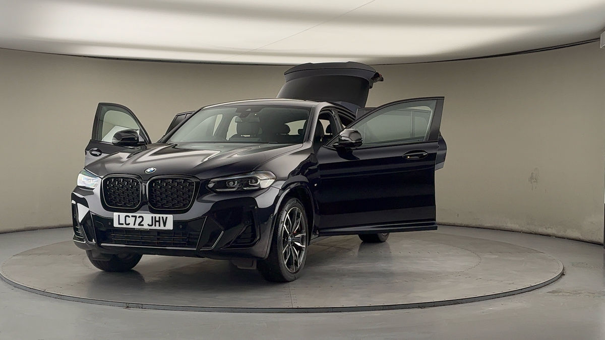 More views of BMW X4