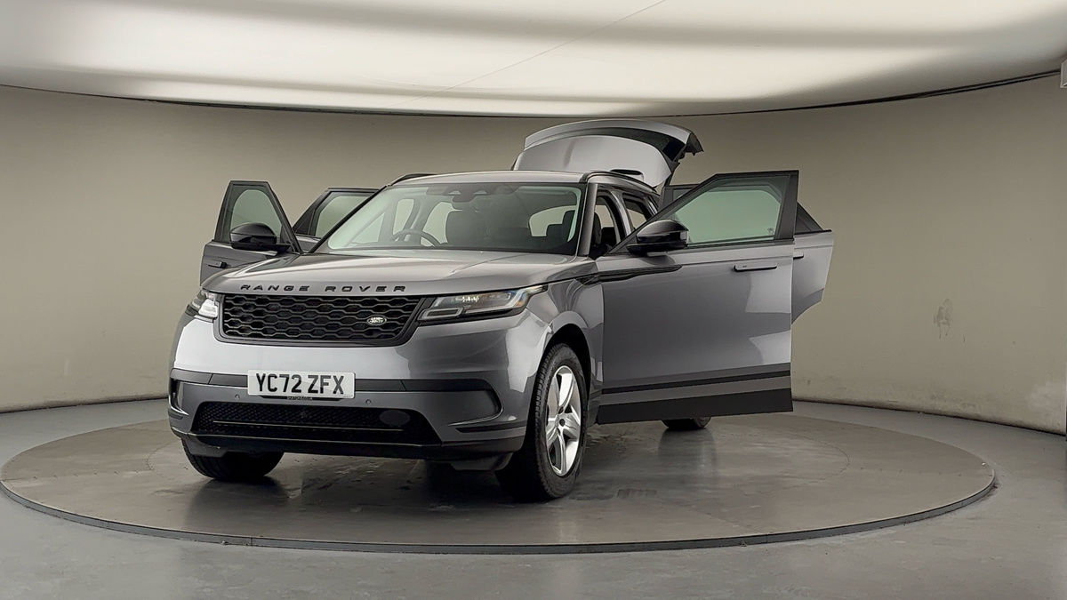 More views of Land Rover Range Rover Velar