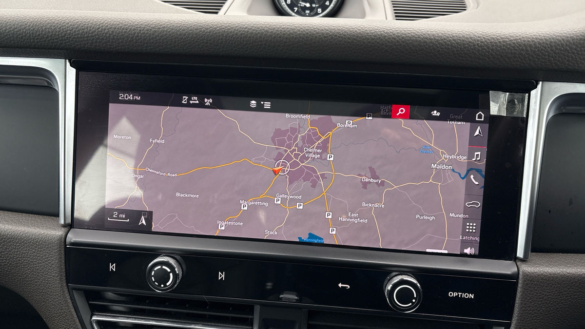 Porsche Macan Image 17