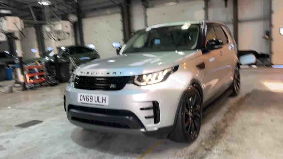 More views of Land Rover Discovery