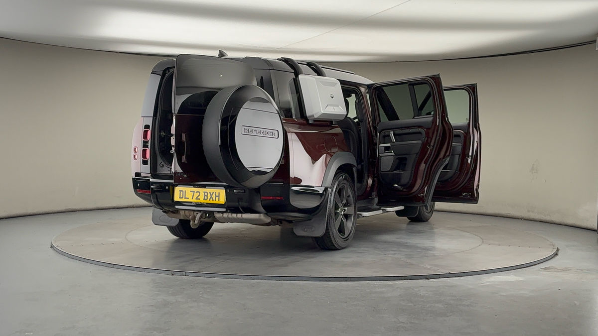 More views of Land Rover Defender 130