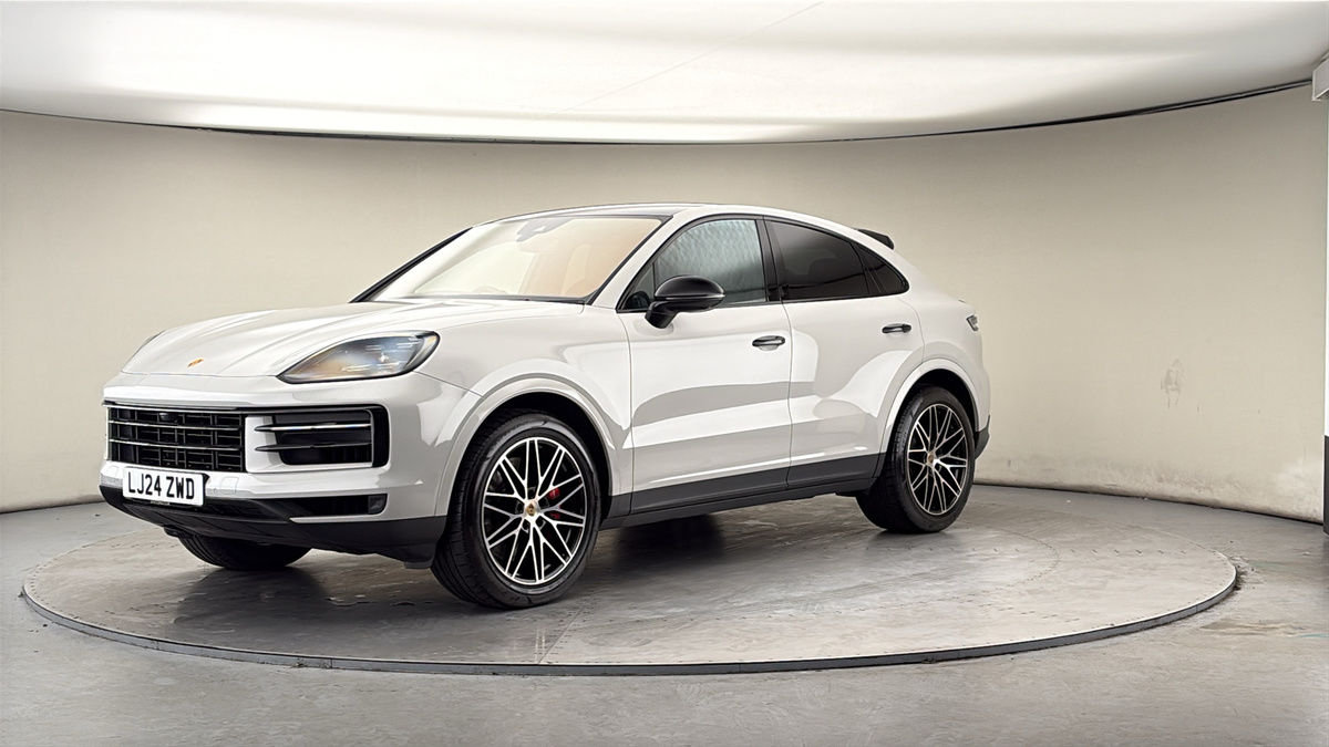 Porsche Cayenne Image 20