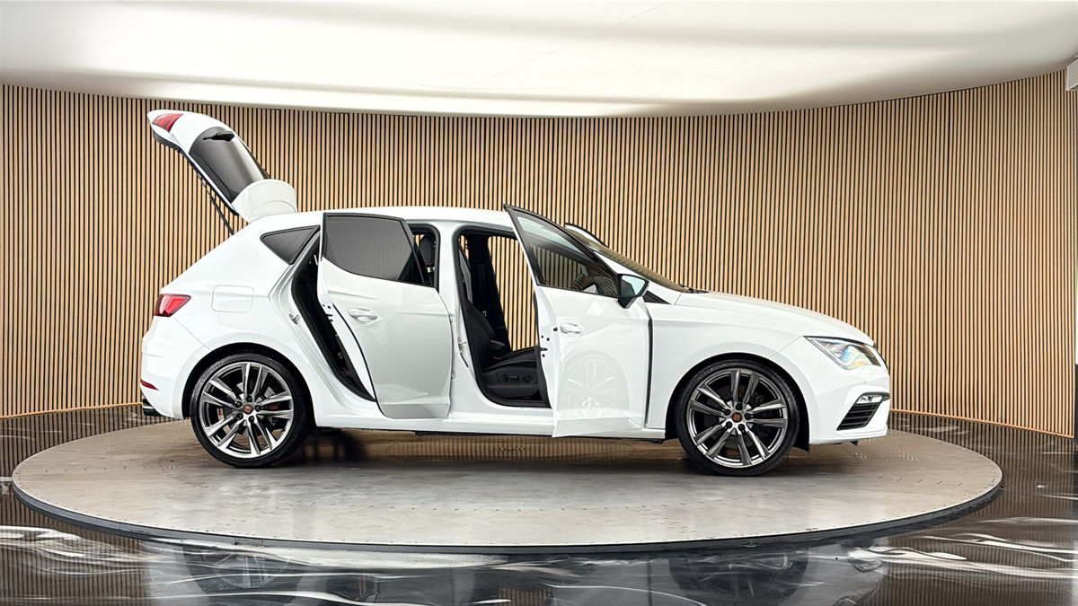 More views of SEAT Leon