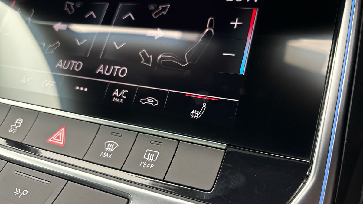 Audi A6 Avant Image 32