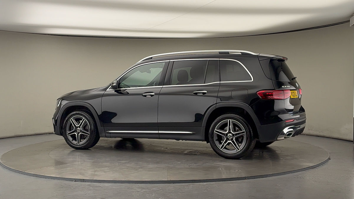 More views of Mercedes-Benz GLB