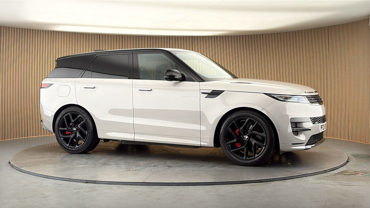 More views of Land Rover Range Rover Sport