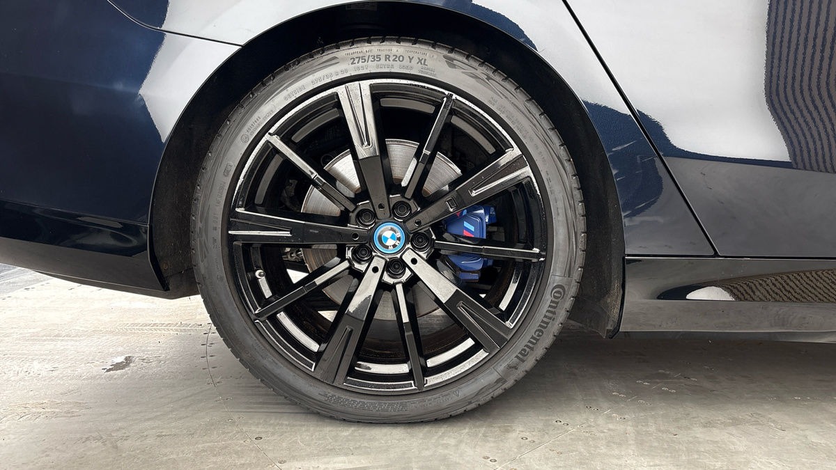 BMW i5 Image 10
