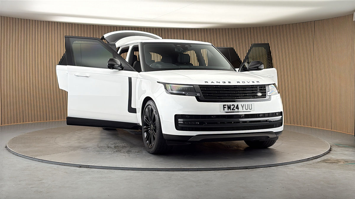 More views of Land Rover Range Rover