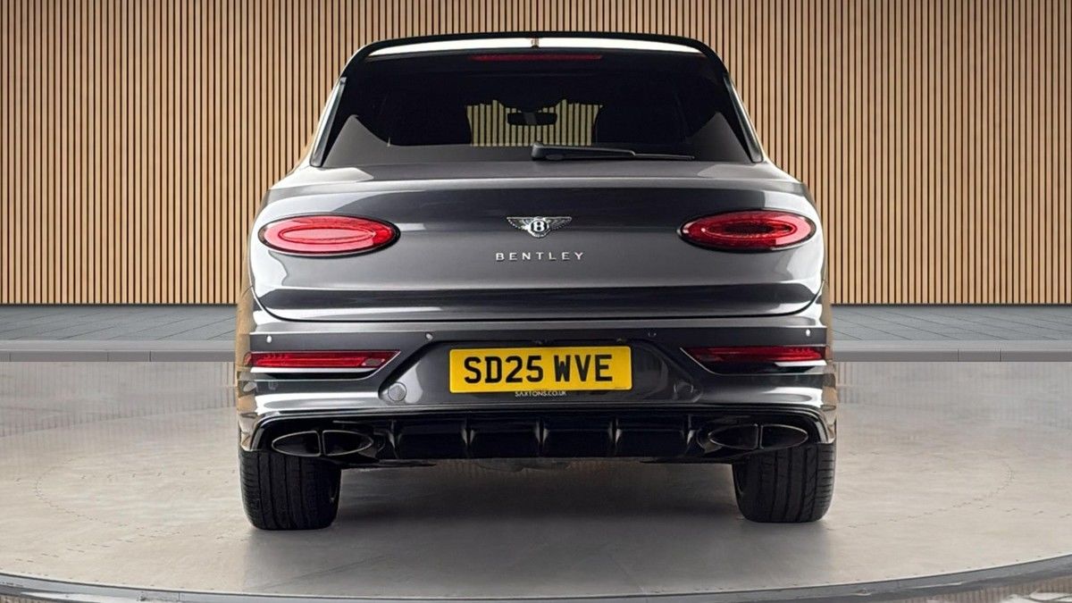 Bentley Bentayga Image 4