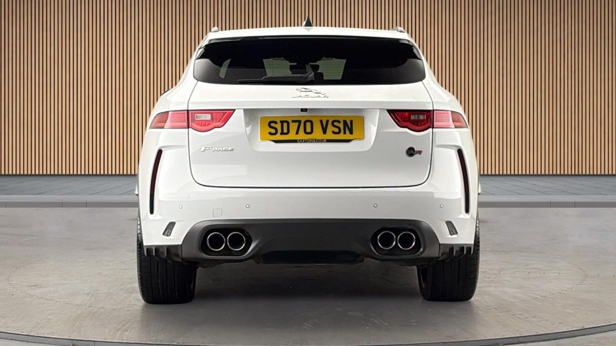 Jaguar F-PACE Image 4