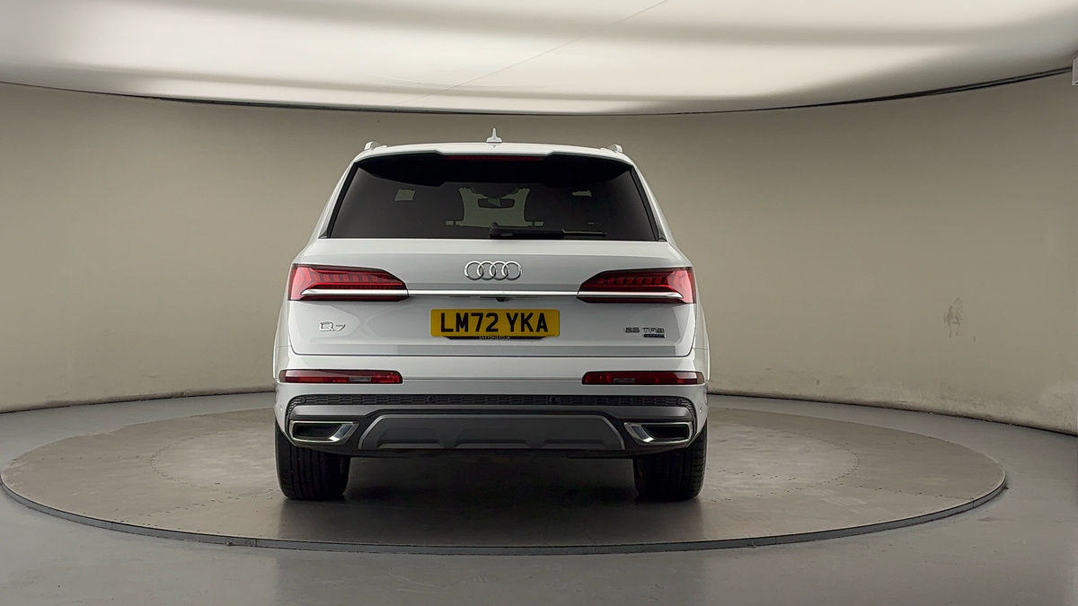 Audi Q7 Image 4