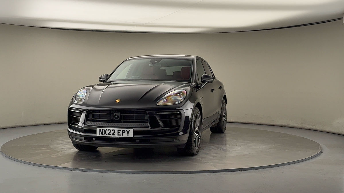More views of Porsche Macan