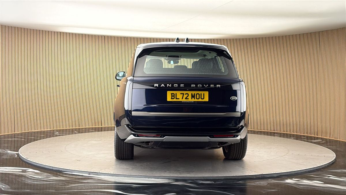More views of Land Rover Range Rover