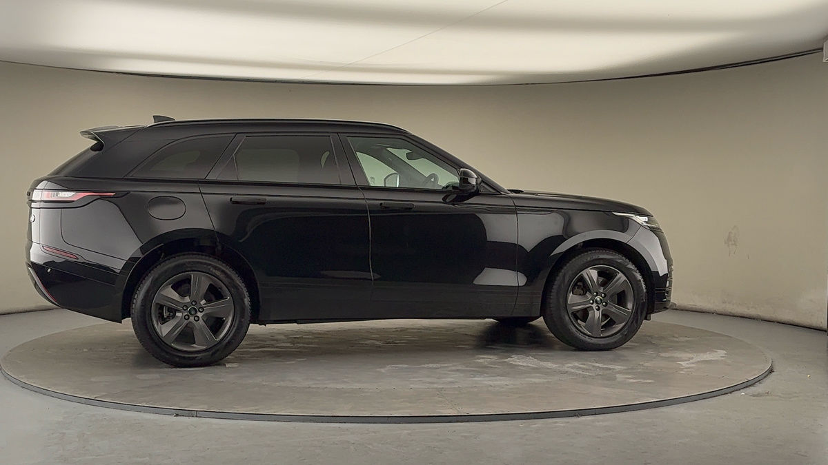 More views of Land Rover Range Rover Velar