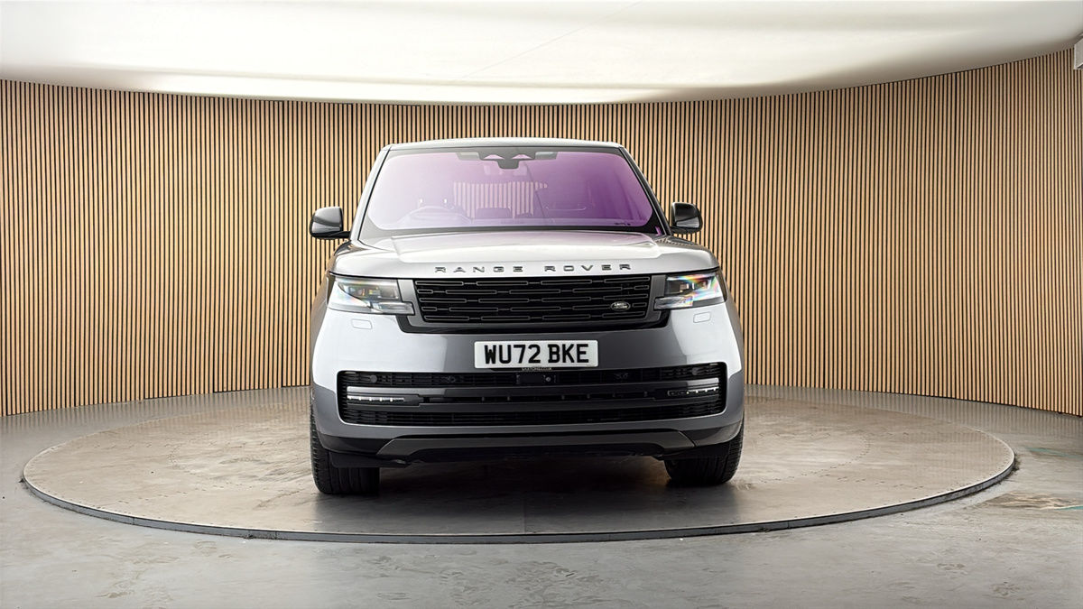 More views of Land Rover Range Rover