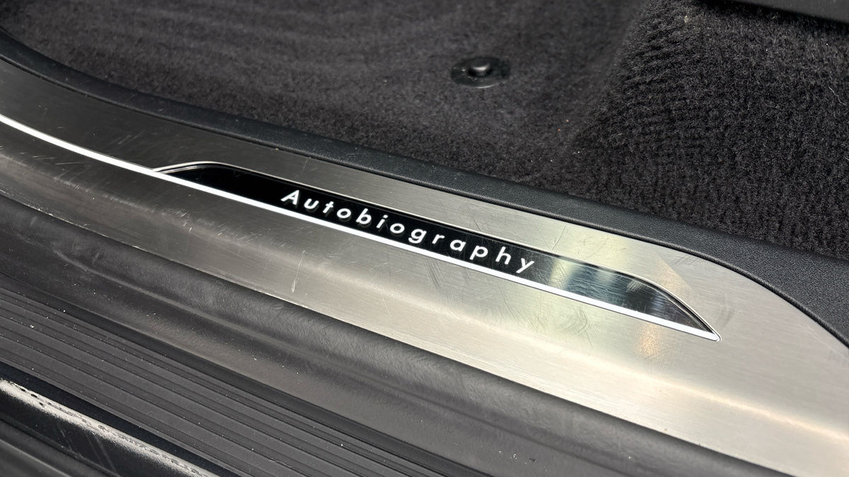 Land Rover Range Rover Sport Image 28