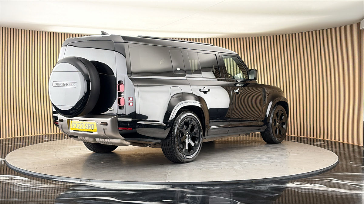 More views of Land Rover Defender 130