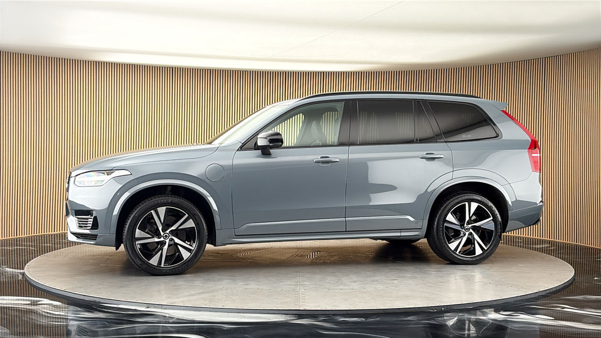 More views of Volvo XC90