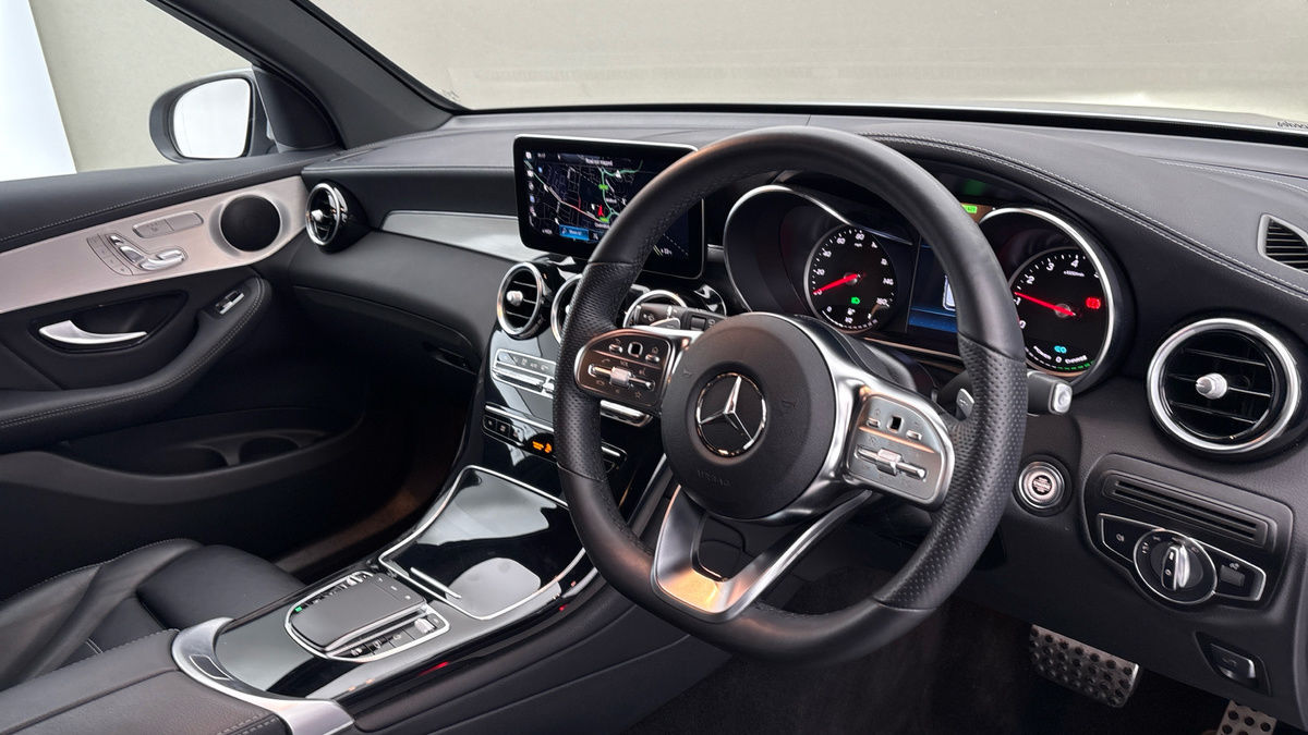 Mercedes-Benz GLC Image 5