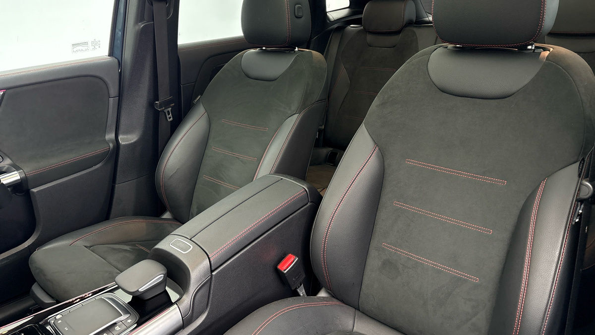 Mercedes-Benz GLA Image 7