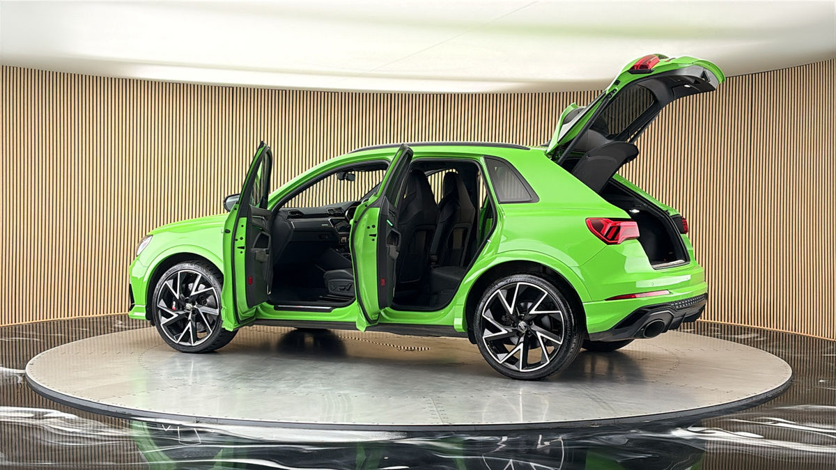 More views of Audi RS Q3