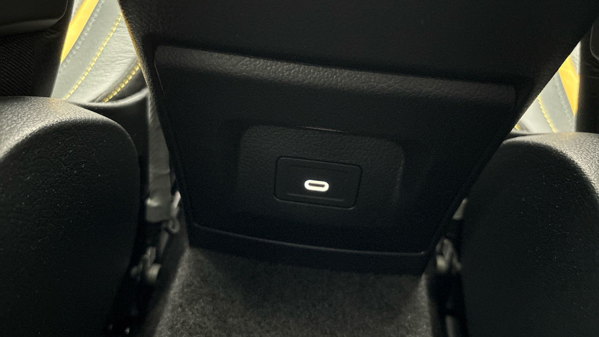 Mercedes-Benz A Class Image 32