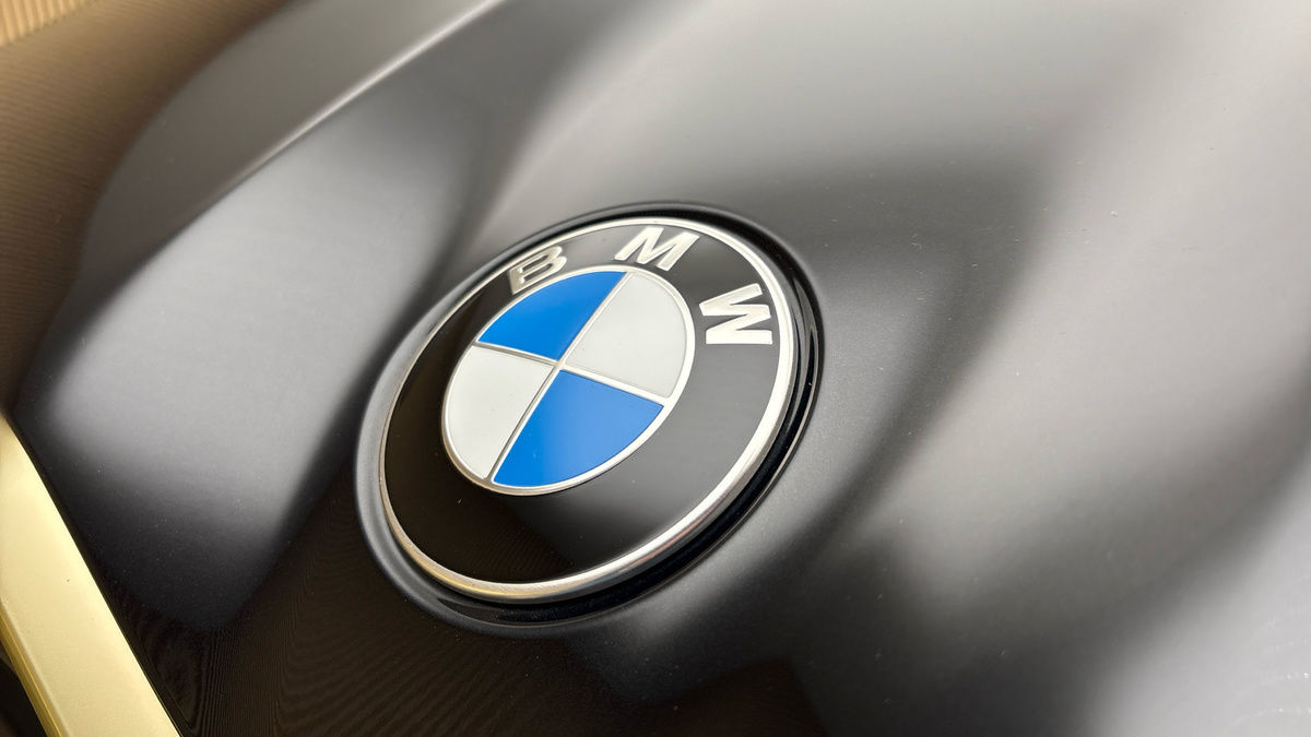 BMW XM Image 24
