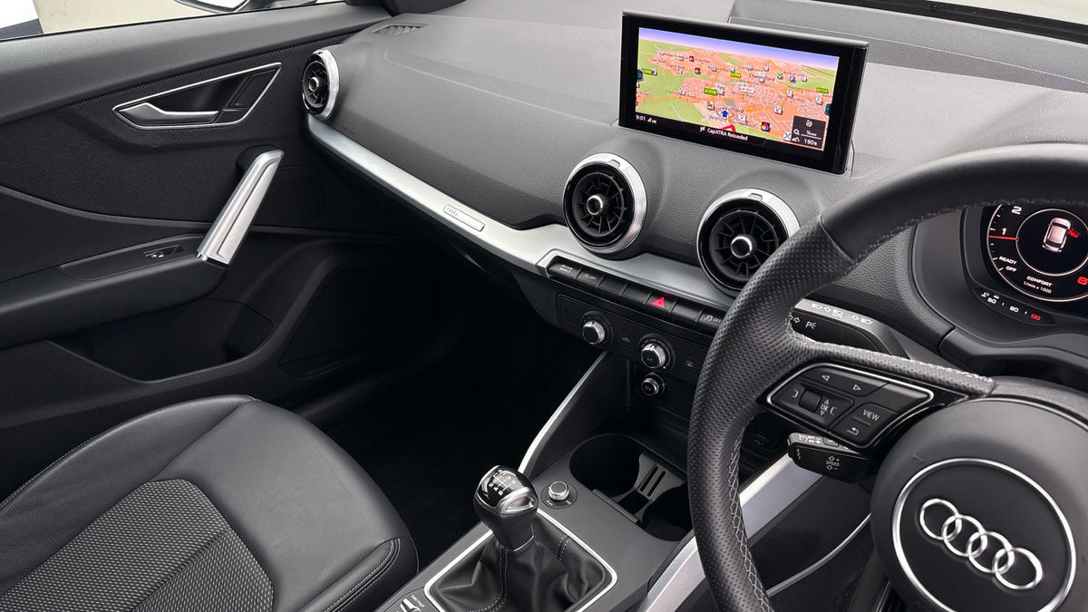 Audi Q2 Image 18