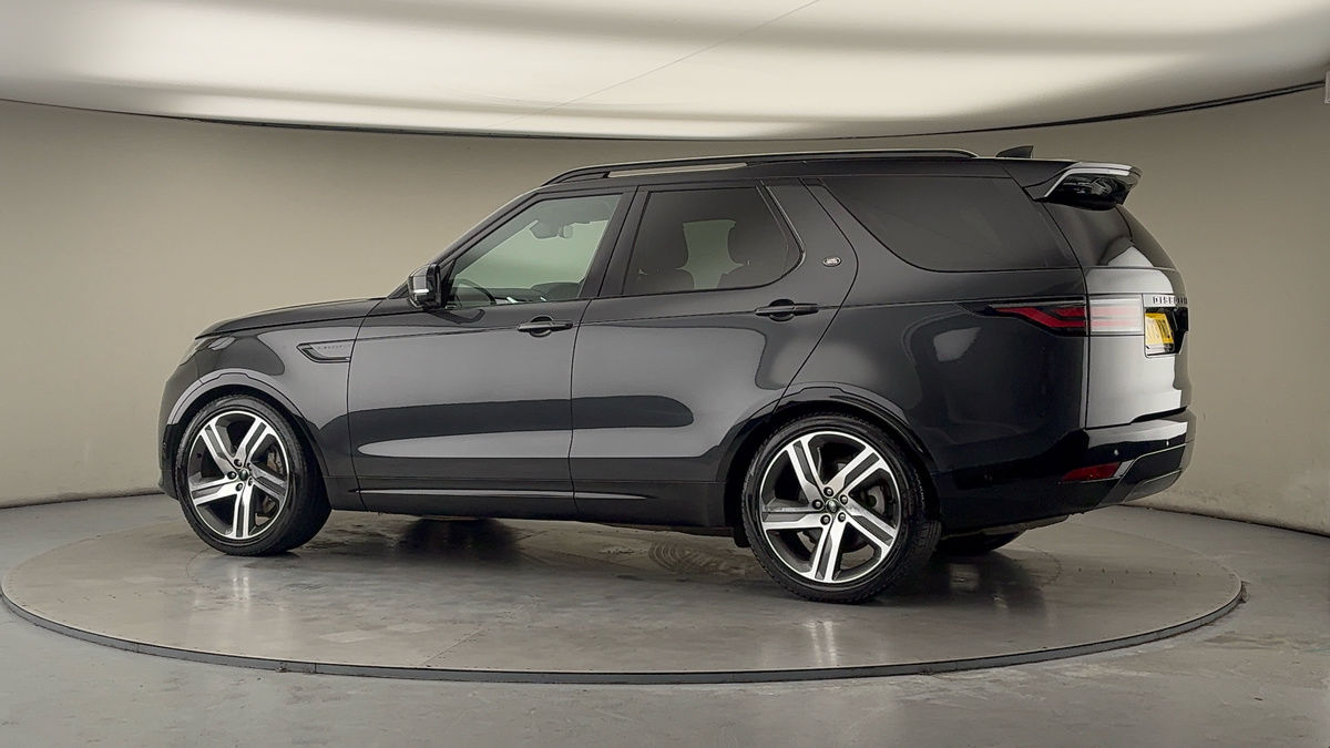 More views of Land Rover Discovery