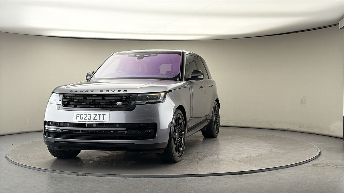 More views of Land Rover Range Rover