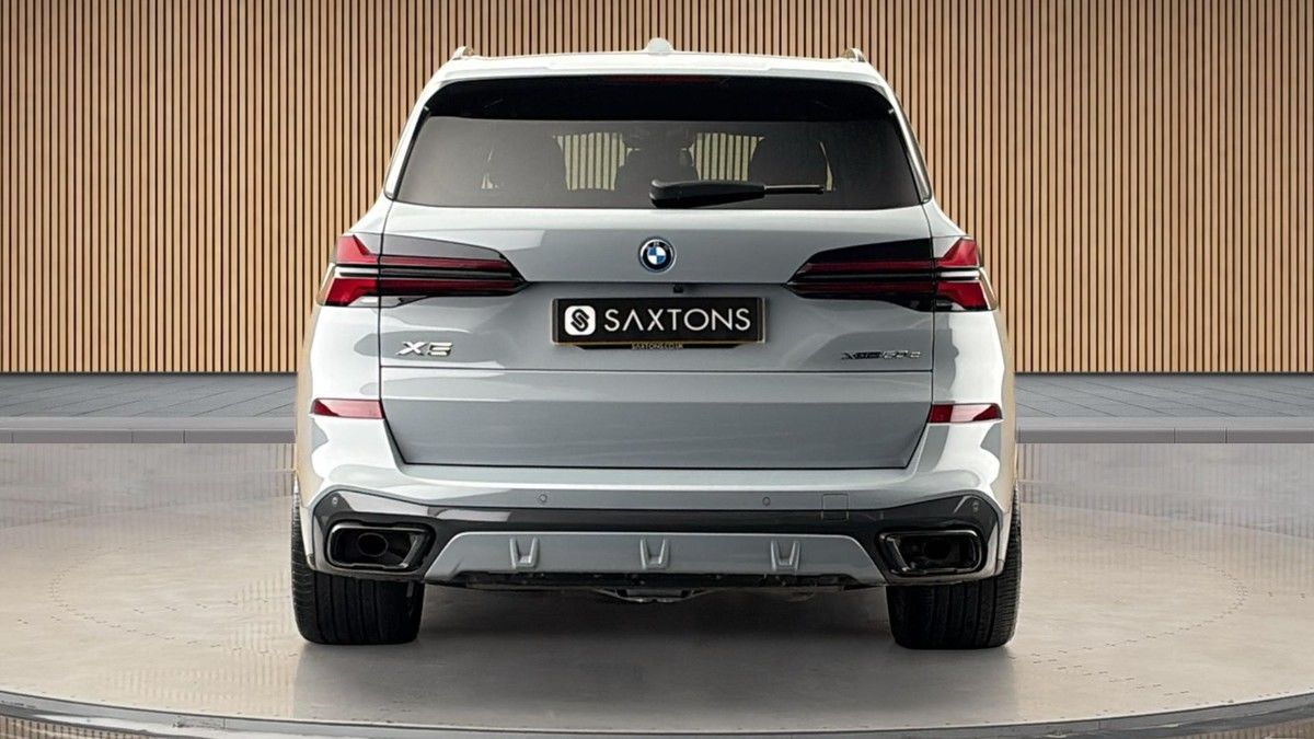 BMW X5 Image 4