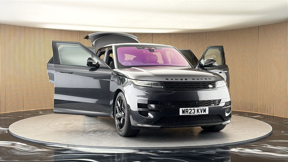 More views of Land Rover Range Rover Sport