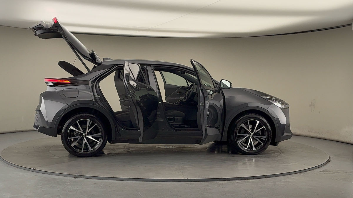 More views of Toyota C-HR