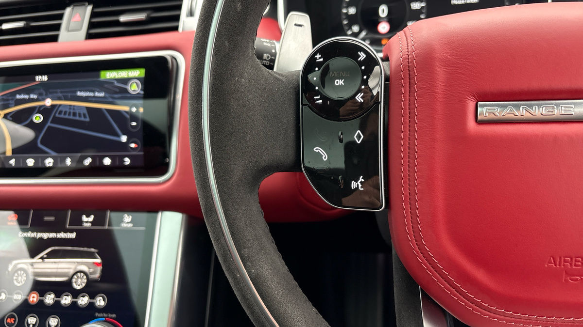 Land Rover Range Rover Sport Image 13