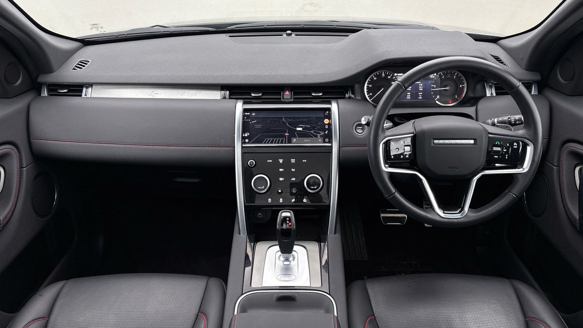 Land Rover Discovery Sport Image 12