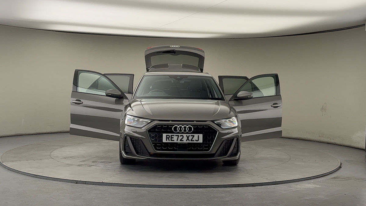 More views of Audi A1