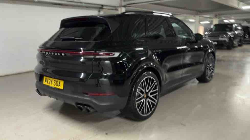 More views of Porsche Cayenne