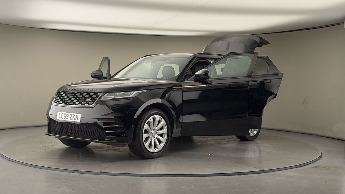 More views of Land Rover Range Rover Velar