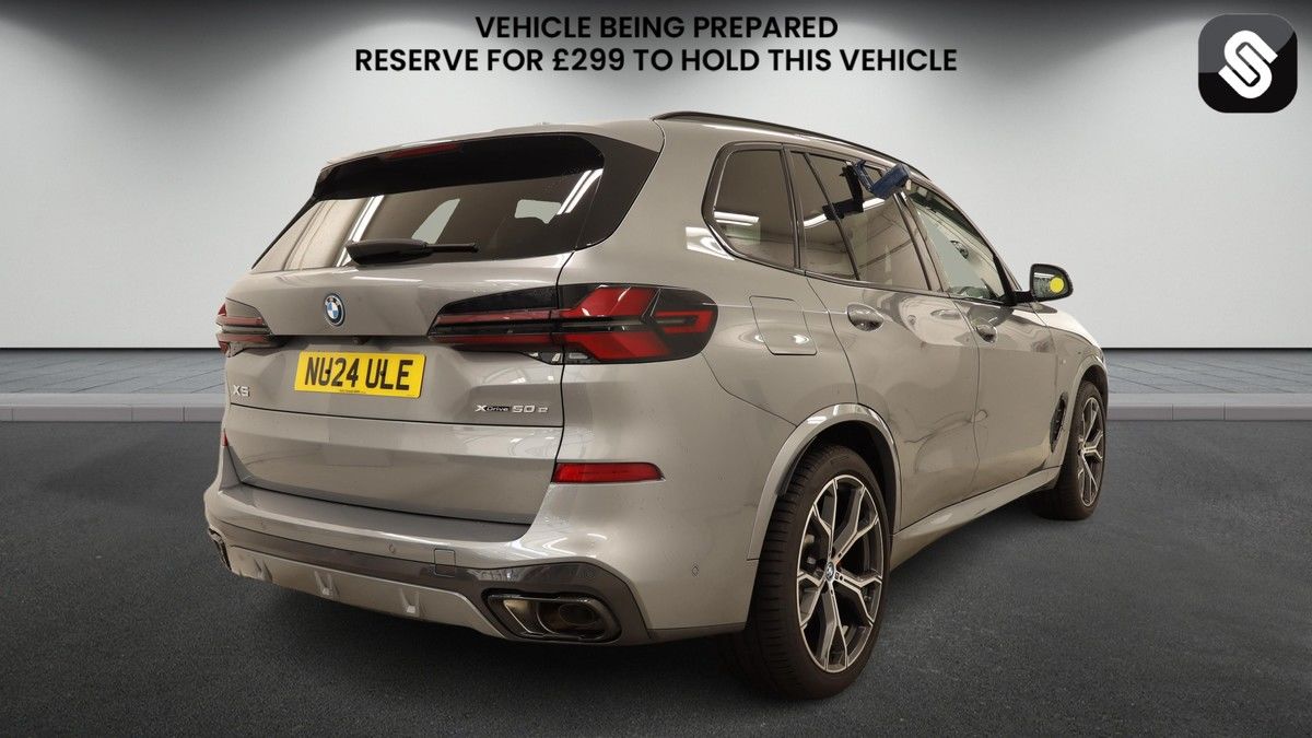 BMW X5 Image 4