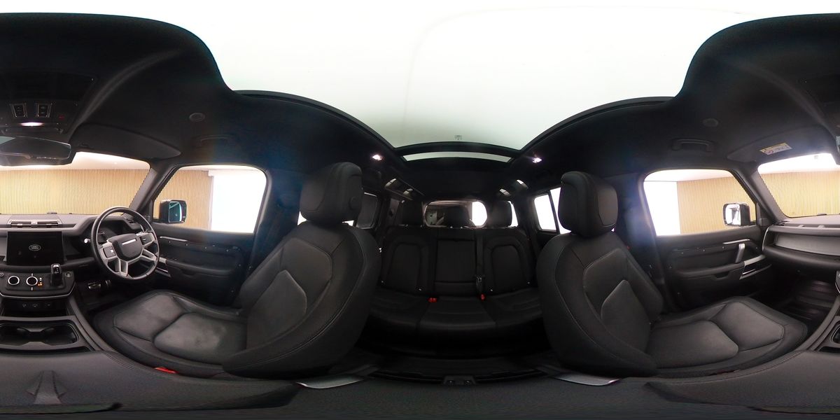 More views of Land Rover Defender 110