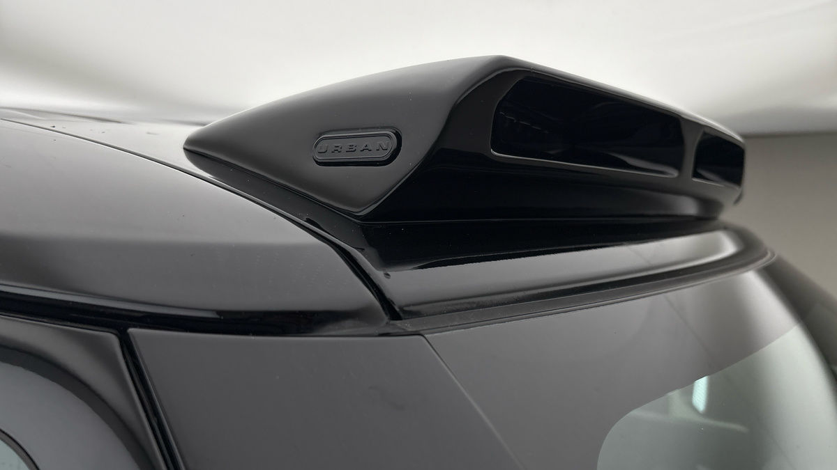 Land Rover Defender 110 Urban Image 26