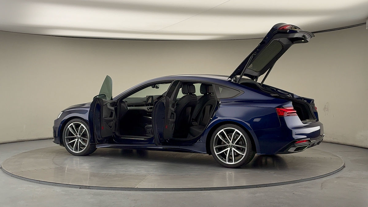 More views of Audi A5