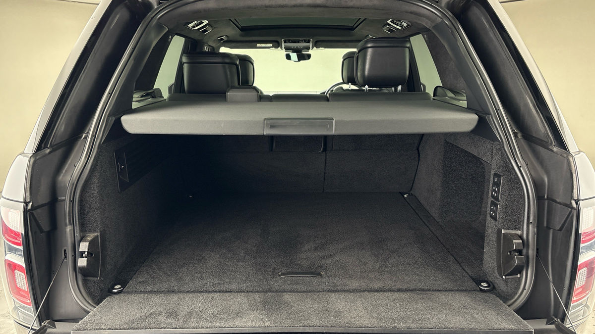 Land Rover Range Rover Image 11