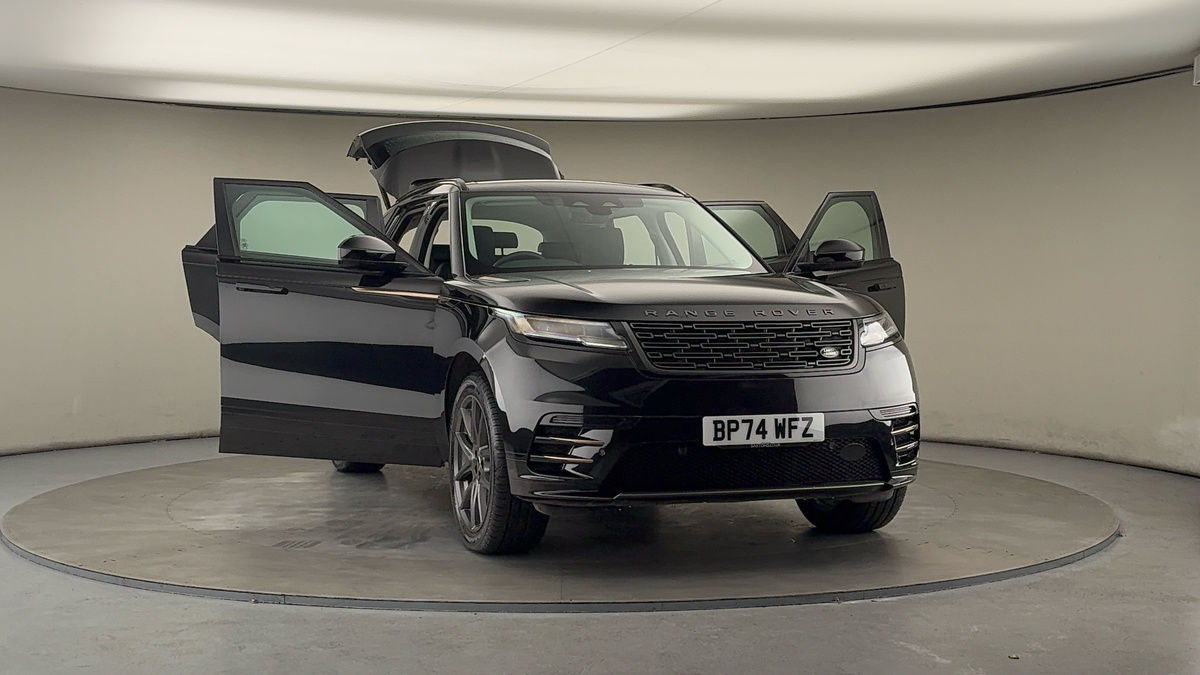 More views of Land Rover Range Rover Velar
