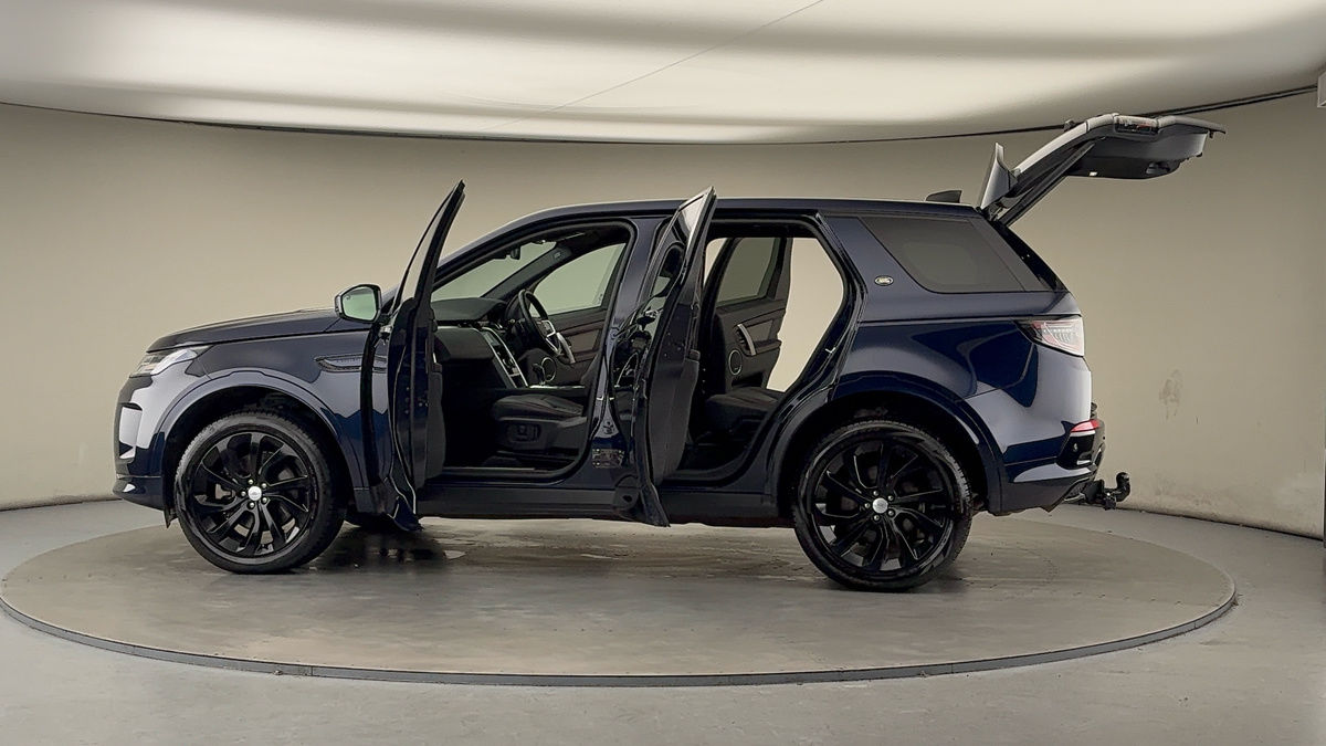 More views of Land Rover Discovery Sport