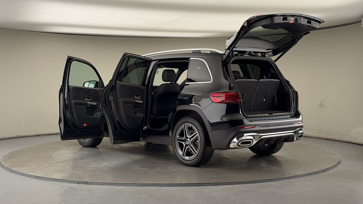 More views of Mercedes-Benz GLB