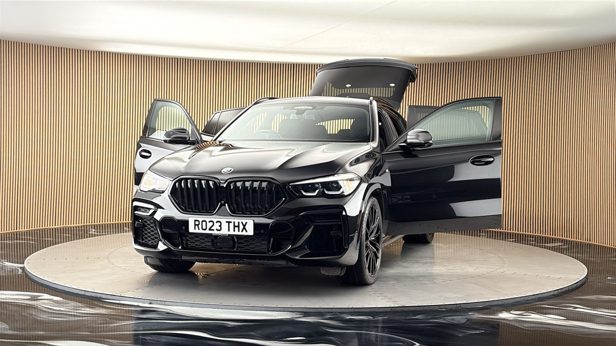 More views of BMW X6