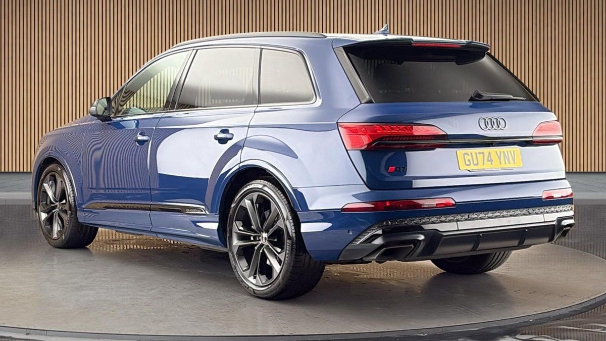 Audi Q7 Image 2