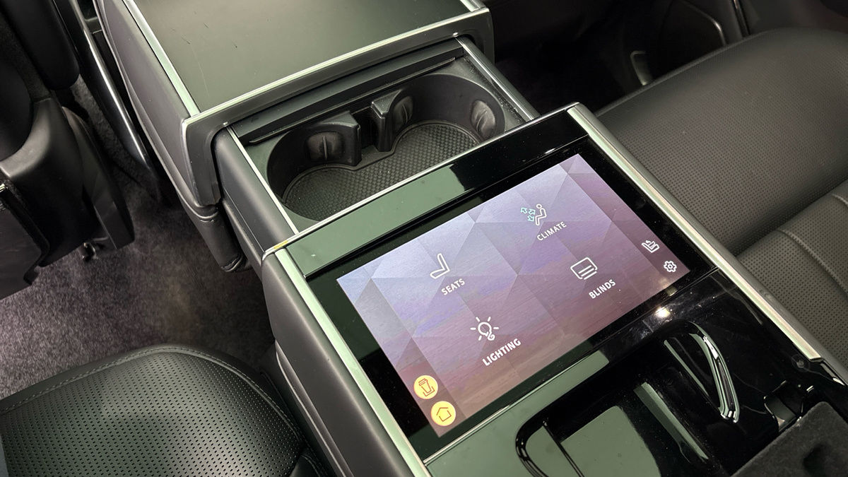 Land Rover Range Rover Image 31