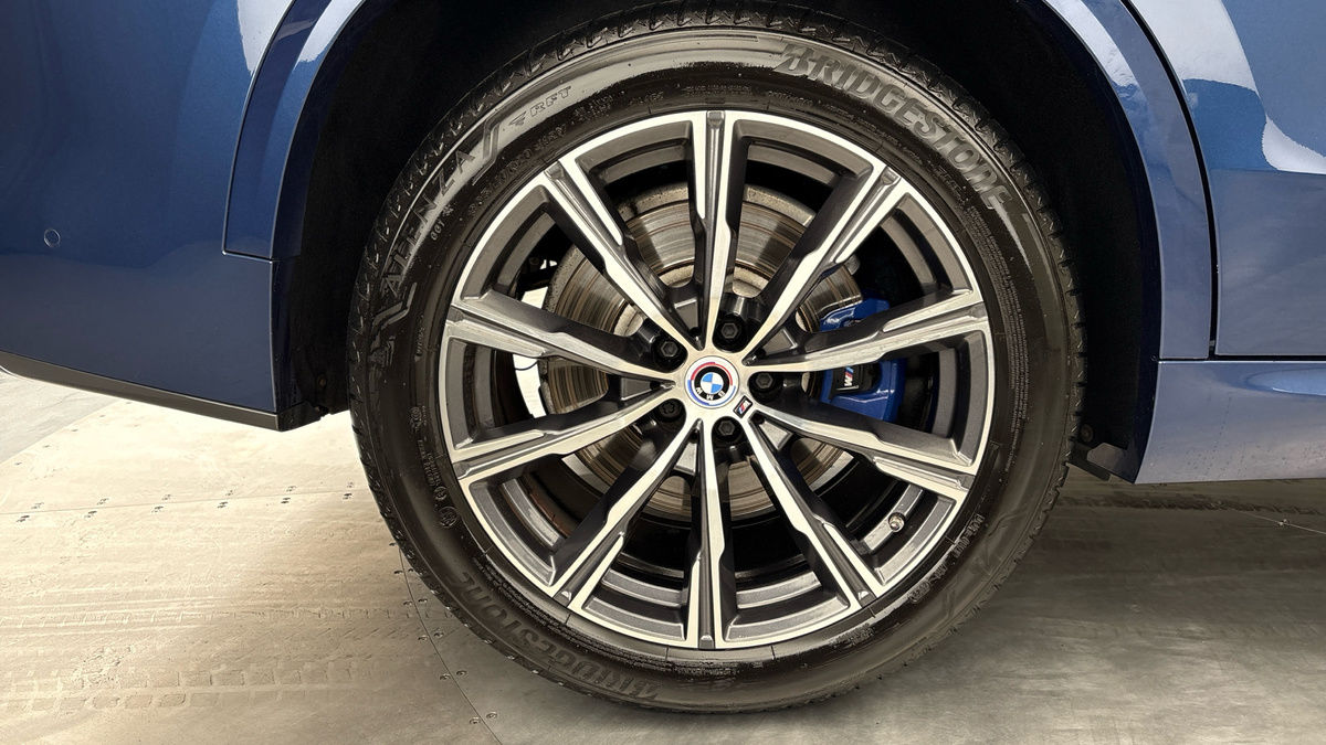 BMW X5 Image 10